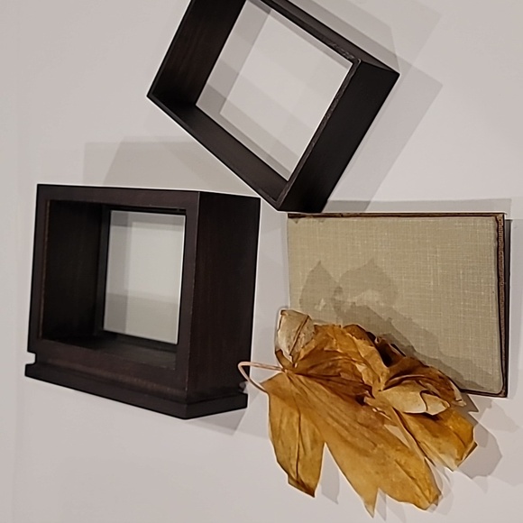 Pottery Barn Memory Keepsake Box Dark Brown 8.5 X 7 In. - Picture 4 of 11